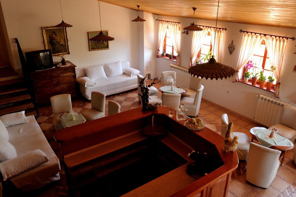 Tourist Farm Dujceva Domacija Villa Vremski Britof Dış mekan fotoğraf