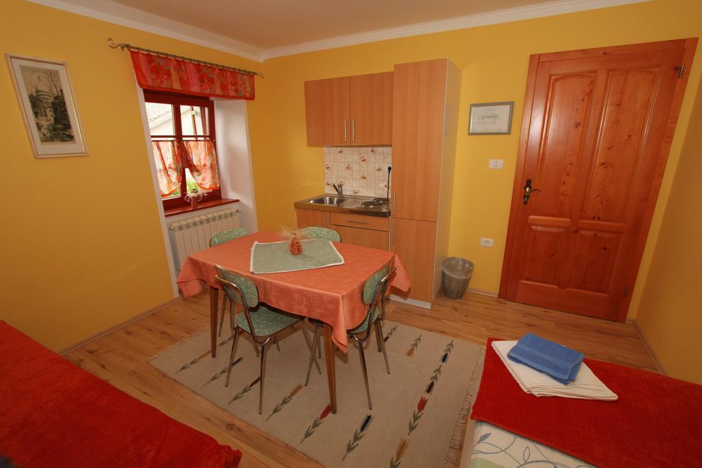 Tourist Farm Dujceva Domacija Villa Vremski Britof Dış mekan fotoğraf